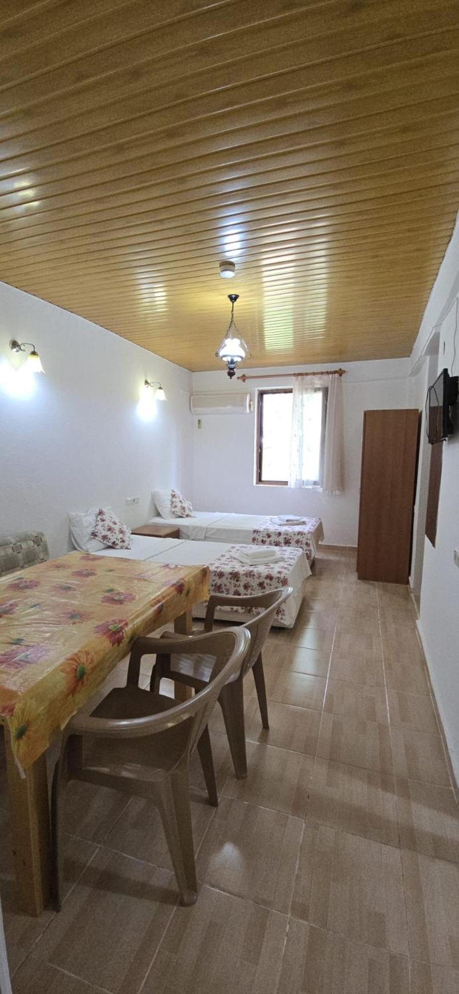 Sera Pansiyon Çıralı Extérieur photo