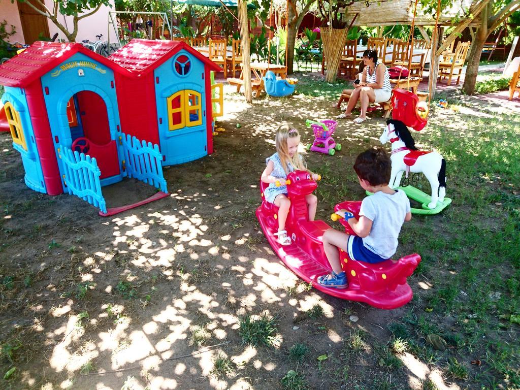 Sera Pansiyon Çıralı Extérieur photo
